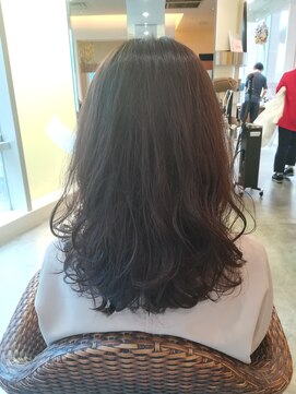 クーラ(Cura) 【縮毛矯正しててもできる】パーマはコレ！