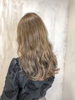 アンフィドットドゥルドゥ(AnFye.dueldo)&nbsp;【AnFye.dueldo】3Dカラー×カーキベージュ×ハイライト×巻き髪