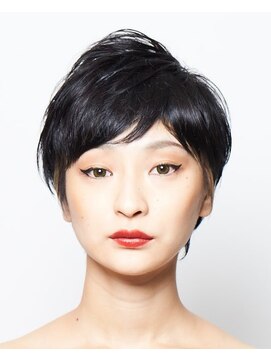 ヘア デザイン リスク(HAIR DESIGN RISK) 【RISK 高橋勇太】黒髪でシルエットが完璧な束感ベリーショート