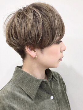 モリオフロムロンドン 大宮店(morio from London) 【oomiya 吉田あすか】 ハンサムショート×カーキベージュ