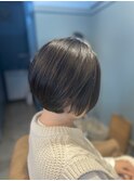 ショートボブ