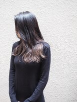 コニ(Coni) ♪Coni♪ラベンダーアッシュインナーカラー/ロングヘア―