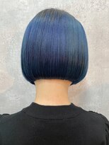 ダブル(DOUBLE) オーシャンブルー×パツっとボブ