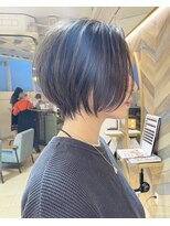 ネオリーブ モカ 川崎チネチッタ店(Neolive mocca) 20代30代40代大人可愛いひし形ショートボブ　前下がり　黒髪