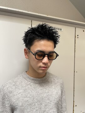 ウェルネス(Wellness) ツイストスパイラルサイドパートスキンフェード49