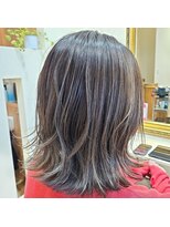 ヘアーズ ロッソ(hair's ROSSO)&nbsp;外ハネリラックスミディ[30代40代50代]