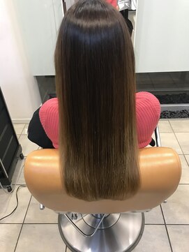 クオン(Kuon) 髪質改善ストレートで圧倒的な艶感