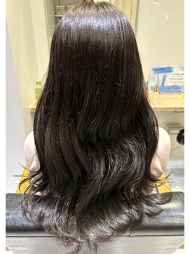 リタ(rita.) 小辻 韓国風ヘア☆ヨシンモリ×ダークチョコレートカラー