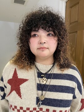 ナループロアツム(Nalu pu loa Tsum) ハードパーマ/クルクルパーマ/クリープパーマ