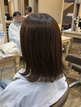 アルターリール(aL ter Rire) イメチェン/ホワイトブロンド/外ハネボブ/ワイドバング/杉田花乃