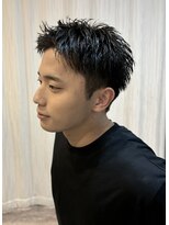 クイン(qin)&nbsp;黒髪スパイキーショート