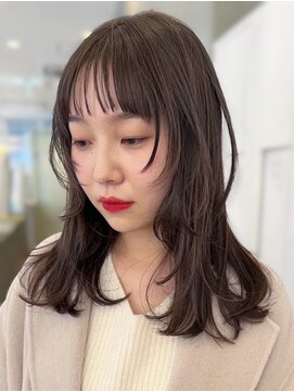 アトロ(Atoro) 顔まわりレイヤー透明感カラー