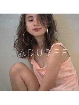 ラデュレ(LADUREE)の写真/気になり始めた白髪もオシャレ染めで解決♪お悩みは透明感、ツヤのあるカラーでしっかりとカバーをします!