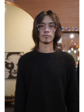 エディ(Edy) メンズセンターパートウルフカットケアパーマブラウンカラー岡山