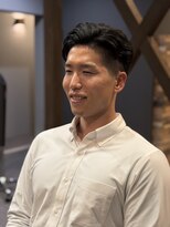 アオヤマ(AOYAMA) 毛流れパートスタイル