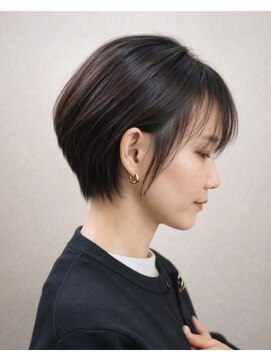 ヘアスタジオヘーフリヒ(HAIR STUDIO HoFLICH) シースルーバング/耳掛け/ミニボブ/浜松ショート