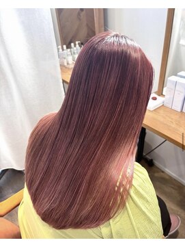 アーブル ヘアーアンドメイク(ARBRE) ハイライトピンクデザインカラー髪質改善トリートメント