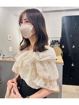 アトレ 福岡大名店(attrait) ミディアム大人可愛いブラウンヘアスタイル