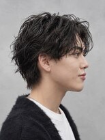 トラスト ザ バーバー 東京駅日本橋店(TRUST the Barber) センターパート/シャドウパーマ/無造作パーマ