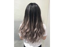 カラコレ(Cara Core)
