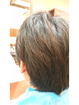 グランディールドゥワカクサ(Grandir de Wakakusa) フレンチカット