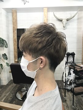 リリー シブヤ(Lilly shibuya) 【Lilly渋谷】#マッシュウルフ　＃ショート　＃ブリーチ