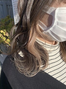 美容室 フォーリア Foglia ちらっとみえるインナーカラー＊