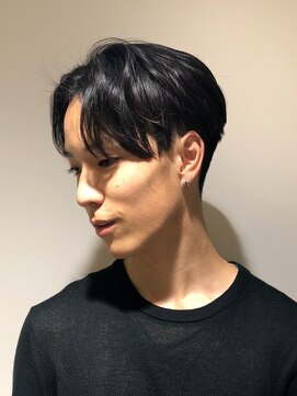 アカラ(acala) メンズ前下がりショート【20代/30代/メンズサロン/メンズカット