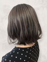 ウェイク ヘアー メイク(wake hair make) 20代30代大人かわいいショートボブｘ小顔ひし形ハイライト