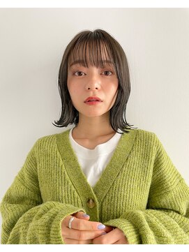 トレス(TRESS) くびれボブ　レイヤーボブ　外ハネボブ　オリーブ