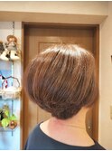 ショートボブ