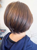 レポヘアー(Repos hair)&nbsp;20代30代40代ハイライトアッシュベージュショートボブ透明感