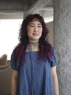 ネロ フタコタマガワ(NERO FUTAKOTAMAGAWA) 【加藤 青空】ロングスパイラルパーマ