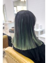 シャルティア(SHALLTIA)&nbsp;ブラック×グリーン【山口市美容室】【山口市アンブレラカラー】