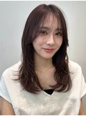 顔周りレイヤーカットくびれヘアミルクティーベージュカラー