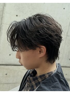 イーラ(era) フェザーショートパーマ/メンズ/刈り上げ/眉毛/ツイスト