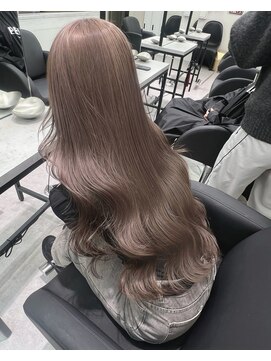 ペレ 渋谷(PELE) イメチェン/ホワイトブロンド/外ハネボブ/美髪/渋谷