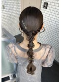 タイトヘア タイトアレンジ タイトポニー 編みおろし 参列ヘア