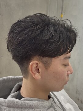 エデアンホンテン メンズサロン(EDEAN 本店 （旧：EDEAN 上通）) フェザーショートフェザーパーマセンターパート熊本メンズパーマ