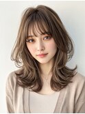 20代30代40代ナチュラルくびれハッシュカットミディアムスタイル