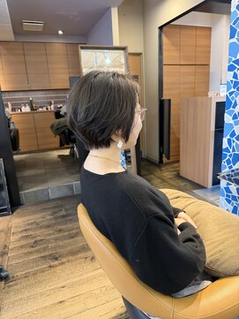 ファービヨンド(far beyond) 【大人世代人気スタイル】大人ショート グレージュカラー