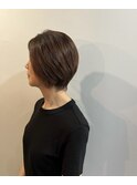 カットで変わる　立体感ショート