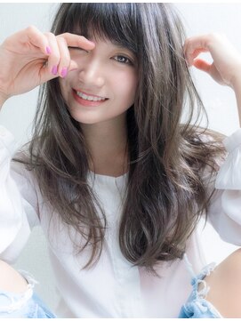 チェロ(Chelo) releaseSEMBA『大人の着こなしセミロング×ヨンアグレージュ』