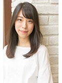 【el zafiro yodoyabashi】大人女子シンプルミディアム