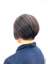 クオリス 上福岡店(QUALIS)&nbsp;30代40代50代ナチュラルベージュ艶カラー/前下がり丸みショート