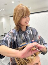 セカンド(Second)