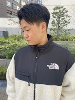 ツイストスパイラルパーマ　メンズ　カット　眉毛