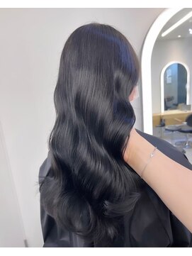 ジーナ 船橋(Zina) 髪質改善*ロングレイヤーグレーベージュ*美髪【Zina船橋】