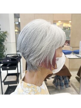 ゼル 鴻巣店(ZELE) インナーカラーショート