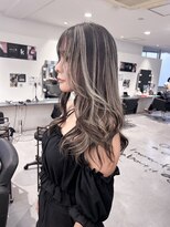 キング 梅田(K!ng)&nbsp;ハイライトカラーホワイトハイライトベージュハイライト